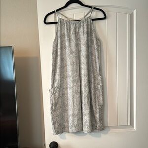 Old Navy Sleeveless Geometric Pattern Dress